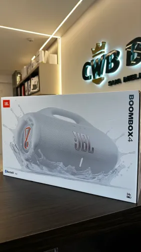 JBL BOOMBOX 4 BRANCA NOVA LACRADA / Loja Física 