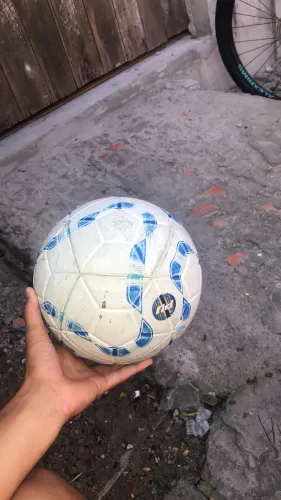 bola alpha de sintética e campo