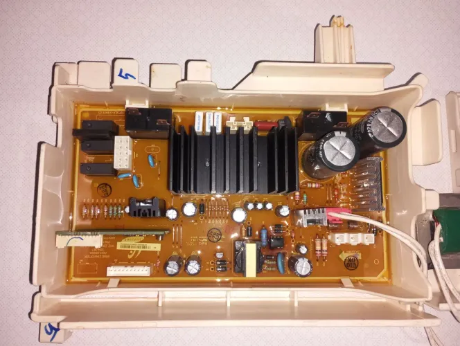 Placa de potência lavadora Samsung wf106u4sawq
