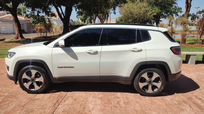 Jeep Compass Longitude 2.0 4X2 Flex 16V Aut. 2017