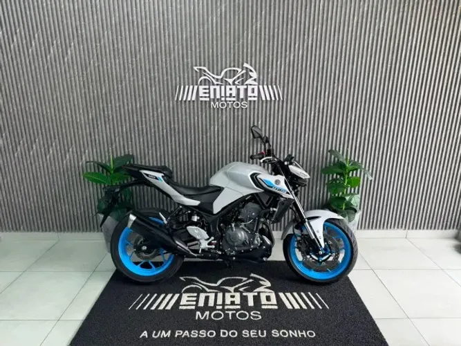 YAMAHA MT03 ABS CINZA 2026
