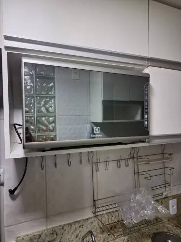 Micro-ondas ELECTROLUX 31L INOX - 110V