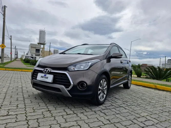 Hyundai HB20X Style 1.6 Flex 16V Mec. 2016