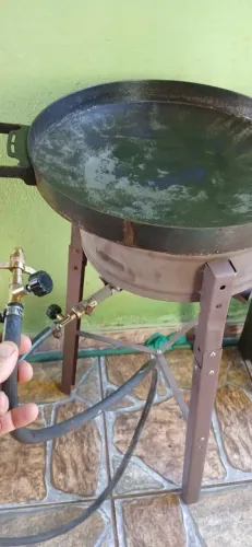 fogareiro a gas com tacho
