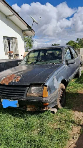 Chevrolet Monza Classic SE 2.0 /mpfi E EFI 2P E 4P 1989