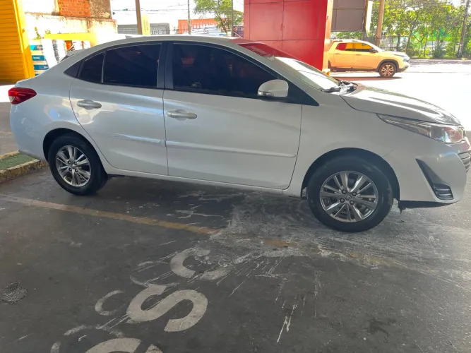 Toyota Yaris XL Plus Con. Sed. 1.5 Flex 16V AUT 2021