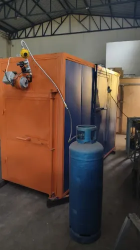 ESTUFA DE PINTURA  A GAS REVISASA EM 10 X