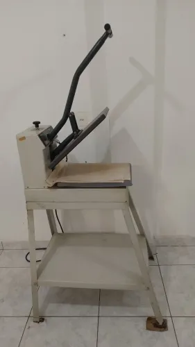 Venda de uma máquina de Silk