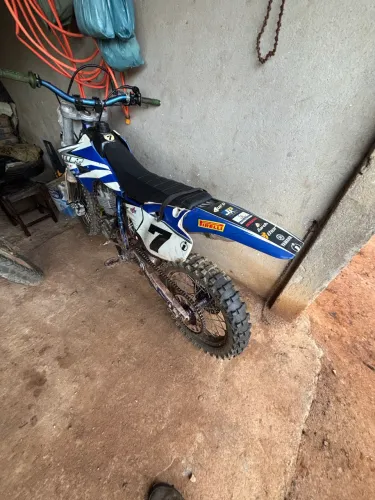 Vendo WR 400 mix para trilha 