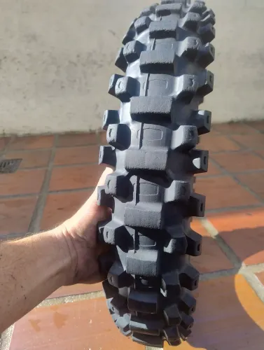 Pneu 100/90-19 Dunlop original Geomax MX S10 original meia vida