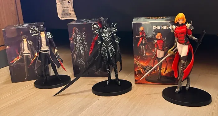 Trio Solo Leveling Figure - Sung Jinwoo/ Igris e Cha Hae In