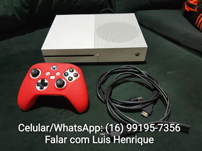 Microsoft XBox One S 1TB + 4 jogos mídia física (Ler descrição)