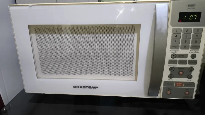 Microondas Brastemp Max gratine 30L 127V