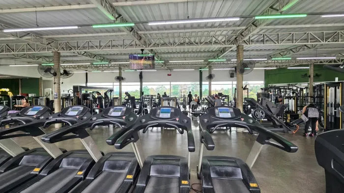 Lote De Esteiras Semi Novas Movement Rt150 em ótimo estado para sua academia!!