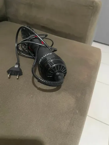 Escova secadora Revlon 