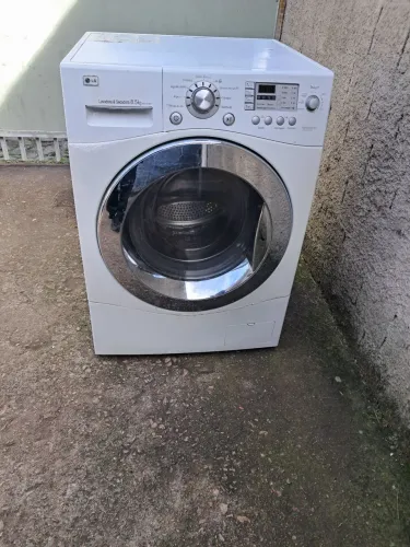 Lava e seca LG 8,5kg posso entregar 