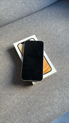 iPhone 12 - 64 GB - Branco