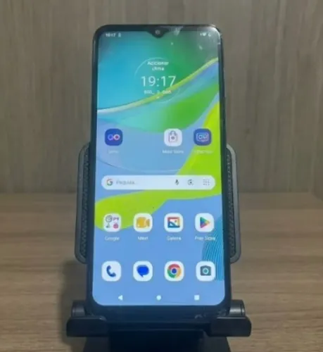 CELULAR MOTO E13