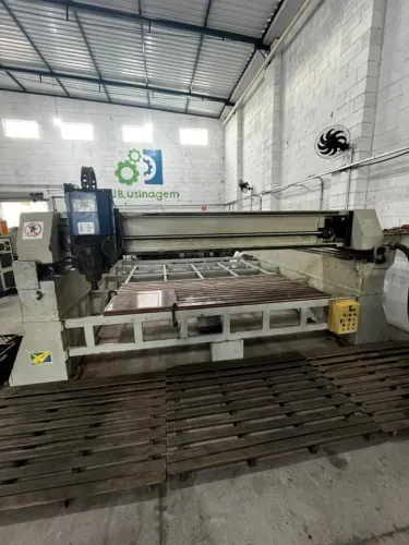 CNC Router Vetor 3 Eixos