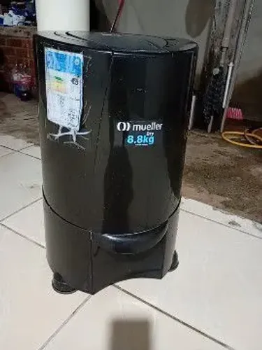 Vende-se máquina centrífuga