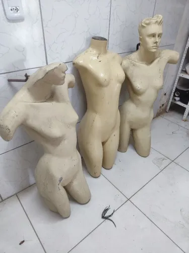 Manequins