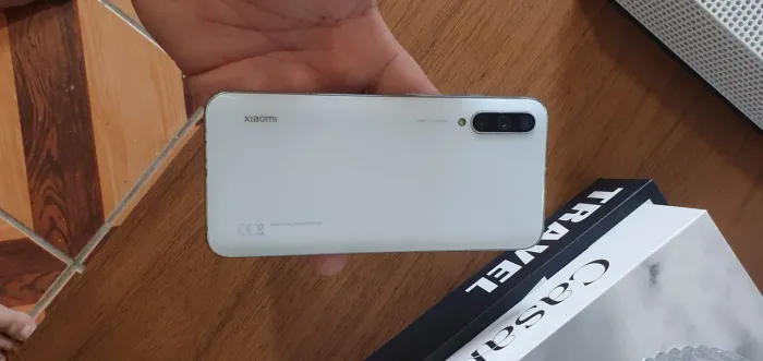 Celular Xiaomi Mi 03 super conservado