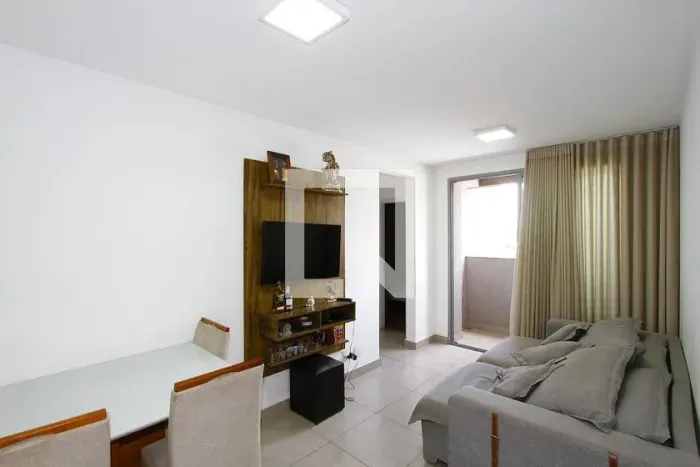 Apartamento à Venda - Padre Eustáquio, 2 Quartos, 51 m2