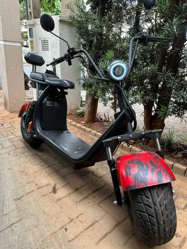 Scooter elétrica