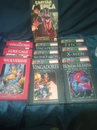 Vendo lote fechado com 10 volumes da coleção oficial de graphic Novels da Marvel