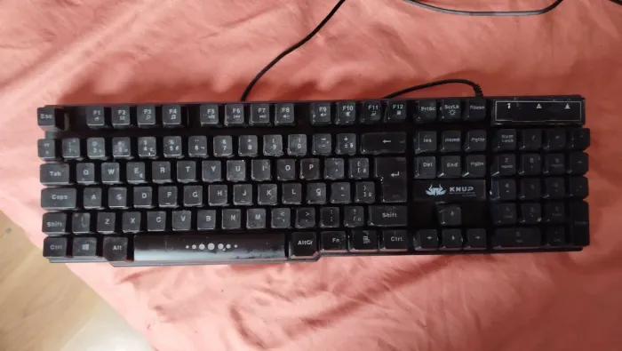 Teclado mecânico knup