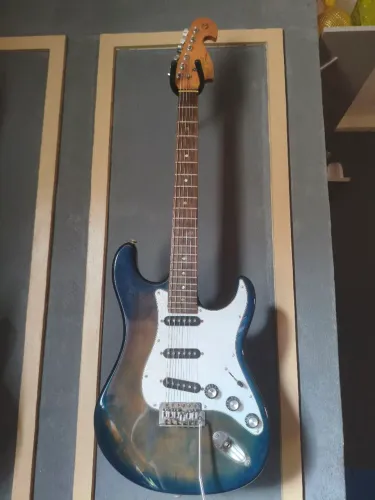 Guitarra Tagima T735 Special anos 90 (Cedro e Alnico V)