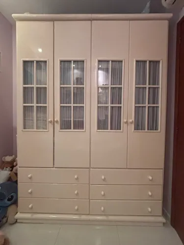 Armário em Laca branco 4 portas