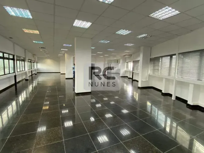 Andar corrido de 300,00 m² na Av. Raja Gabaglia, bairro Cidade Jardim!