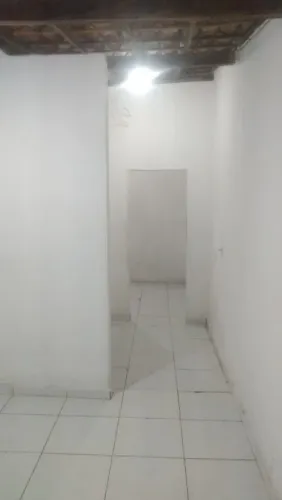 Vendo casa estilo kit net próximo avenida Ayrton Senna whatsapp *