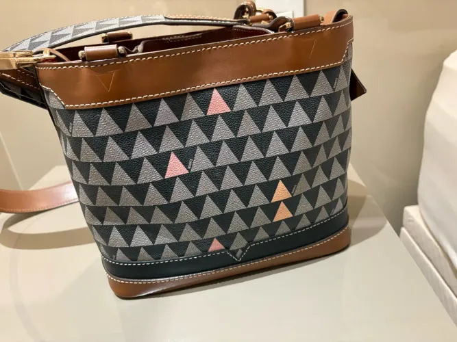 Bolsa Schutz 