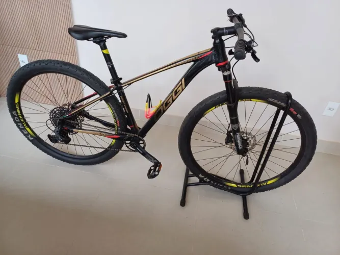 Bicicleta MTB Oggi Big Wheel 7.5 - Aro 29