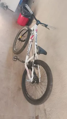 Vendo Gios ou troco em algo do meu interesse.