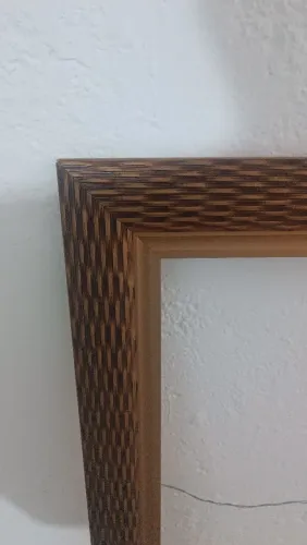 Moldura para quadro ?