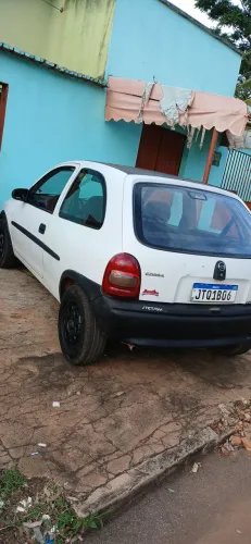Corsa wind em dias 