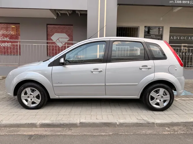 Ford Fiesta 1.0 8V Flex/class 1.0 8V Flex 5P 2009