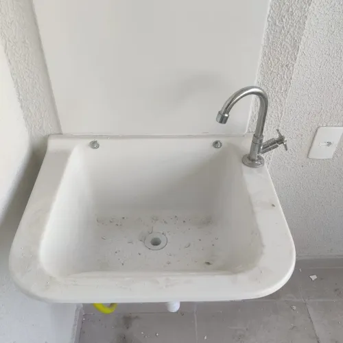 Taque pra lavanderia