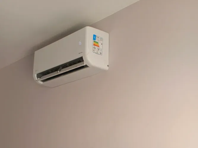 Instalação e manutenção de ar condicionado