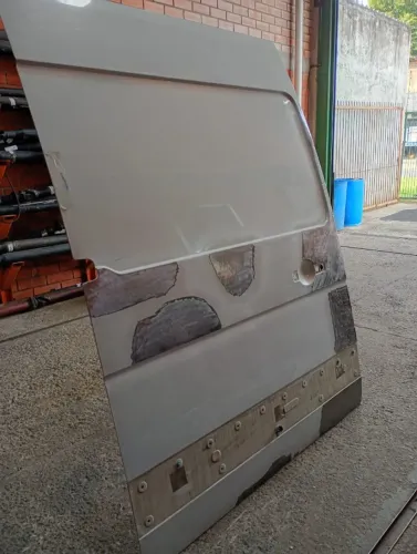 Porta lateral LD Master furgão teto alto recuperada