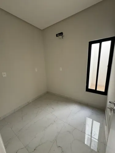 ALUGO CASA