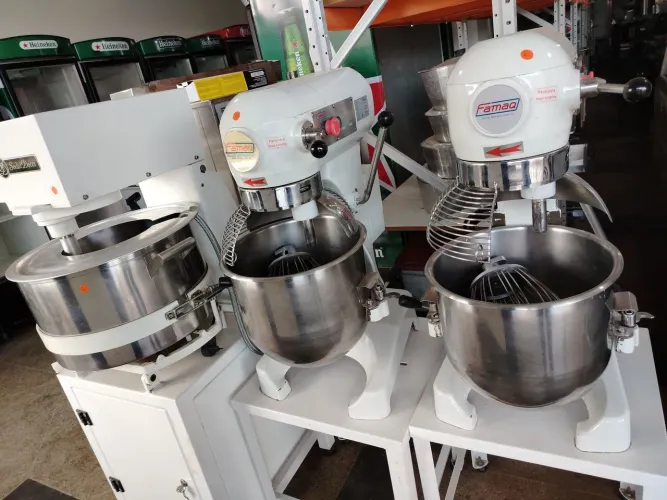 Batedeiras de bolo industrial