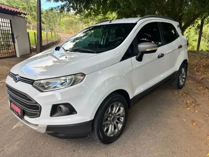 Ford Ecosport Freestyle 1.6 16V Flex 5P 2014