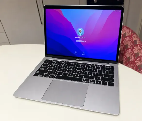 Macbook Air 2019 13  | Cinza | 8gb Ram | 256gb Ssd | Intel i5