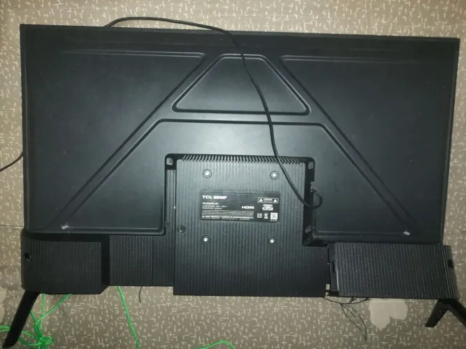 Smart tv 32 polegadas quebrada