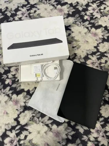 VENDO TABLET SAMSUNG TAB 8 64G