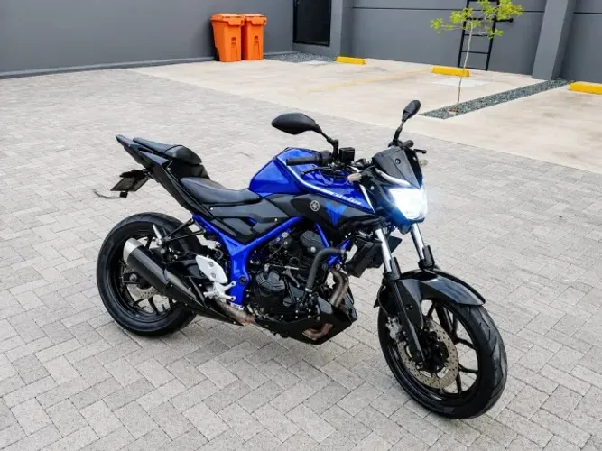 **Barbada** MT 03 321cc 2018